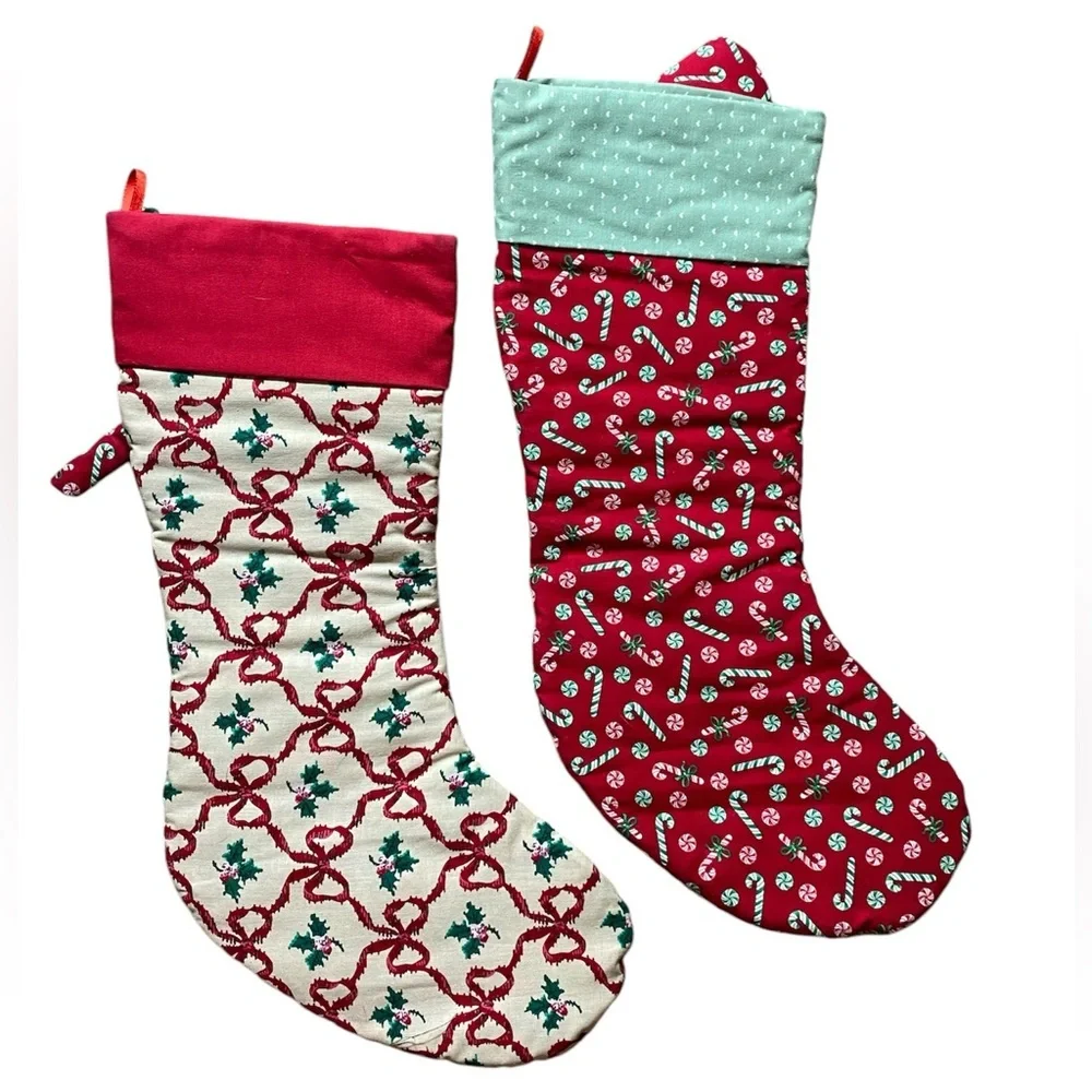 Set Of 2 Vintage Quilt Pieces Christmas Stocking Shabby Chic Red Green Bow - Picture 3 of 3